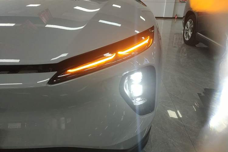 Used Nio ES6 2023 75 kWh
