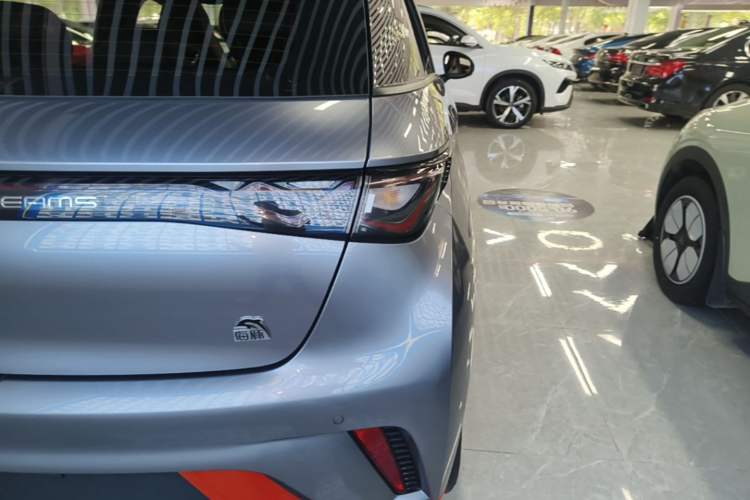 Used BYD Dolphin 2021 405 km Fashion Edition