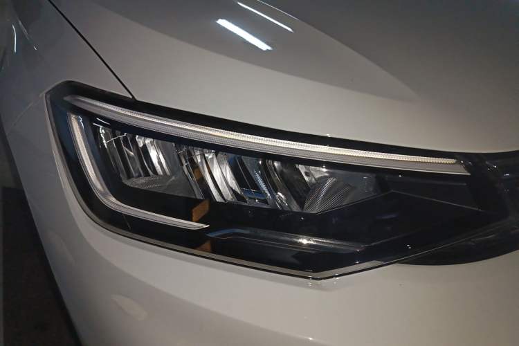 Used Volkswagen Lavida 2023 New Sharp 1.5L Manual New Comfort Edition