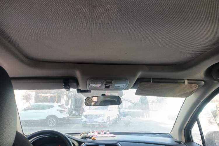 Used Suzuki S-Cross 2014 1.6L CVT Two-Wheel Drive Elite Version
