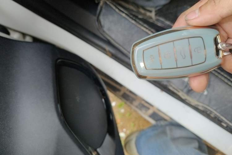 Used Haval H2s 2017 Red-Label 1.5T Dual-Clutch Luxury Model
