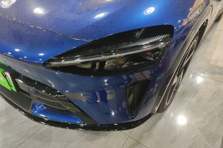 Used Xiaomi Auto YU7 2025 Ultra-Long Range High-Performance All-Wheel-Drive Max Edition