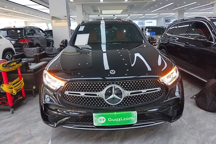 Used Mercedes-Benz GLC 2024 GLC 300 L 4MATIC Dynamic Edition 5-seater Front