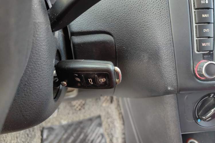 Used Volkswagen Polo 2013 1.4L Manual Fashion Edition Vehicle Key