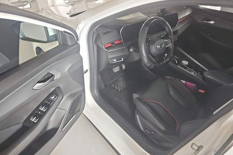 Used Geely Auto Binray 2022 Binrui COOL 1.5T DCT Electric Edition
