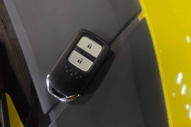 Used Honda LIFE 2021 1.5L CVT SPORT Heartbeat Edition
