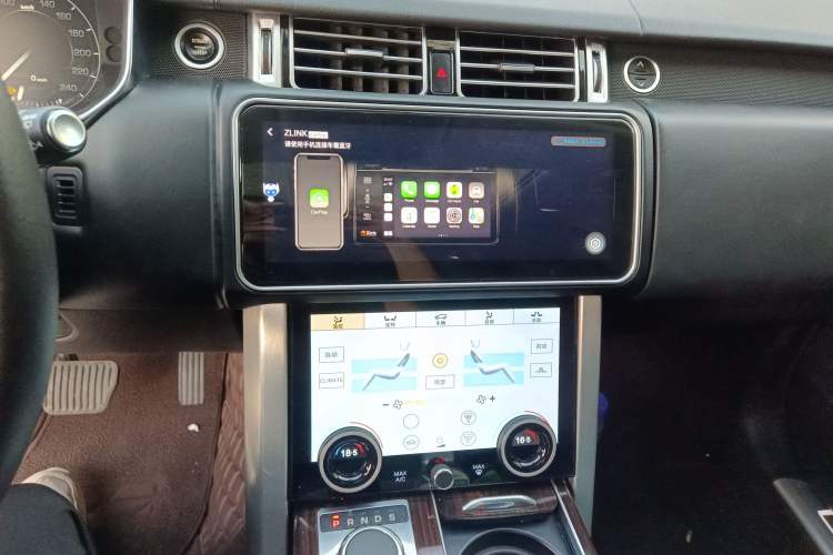 Used Land Rover Range 2014 3.0 SC V6 Vogue SE Long-Wheelbase Edition Audio And AC Panel