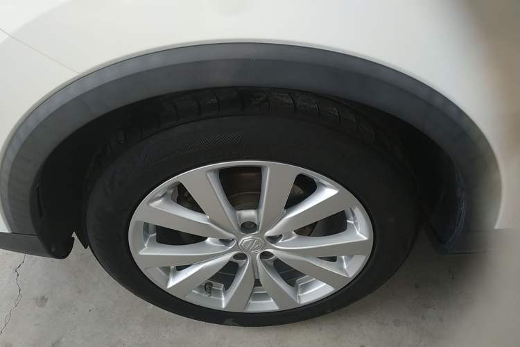 Used MG ZS 2020 180 DVVT Automatic Lite Left Front Wheel Hub