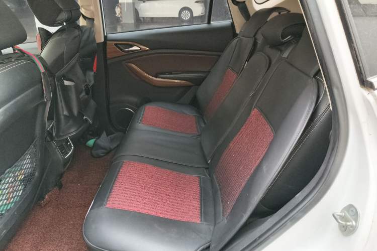 Used BYD Song New Energy 2017 Song DM 1.5TID All-Wheel Drive Prestige Model
