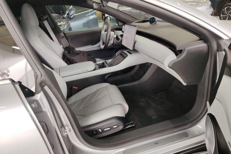 Used Nio ET5 2025 75 kWh
