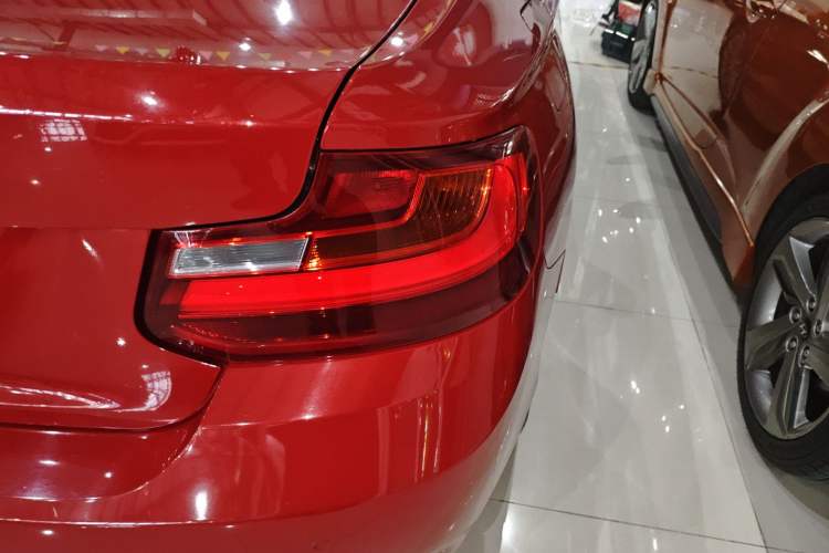 Used BMW 2 Series 2015 218i