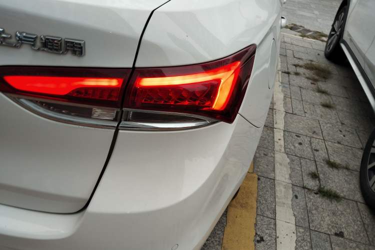 Used Buick GT 2018 15T Dual-Clutch Advanced Model China V Standard
