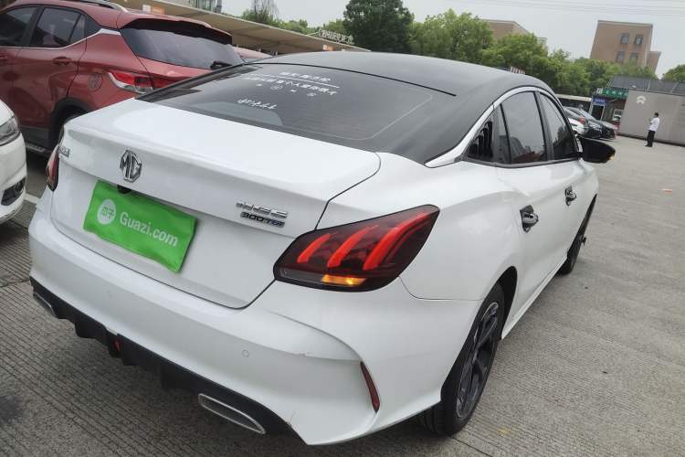 Used MG 5 2022 300TGI DCT Chao Yue Luxury Edition Rear Right 45 Deg