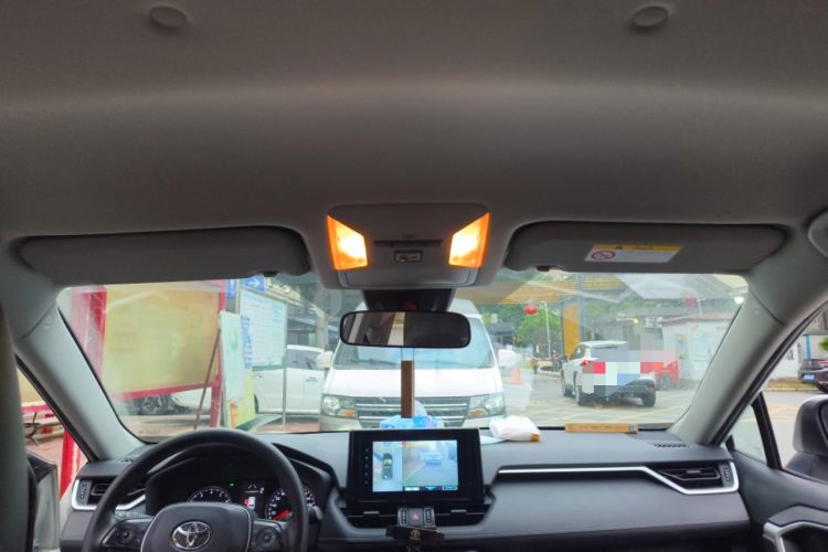 Used Toyota RAV4 2022 2.0L CVT Two-Wheel Drive Urban Edition Headliner