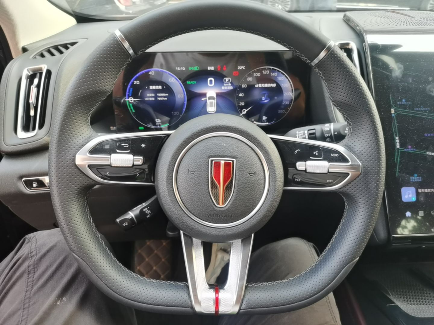Hongqi HS3 PHEV 2025 Model 117km Jingwei Edition — снимка 13
