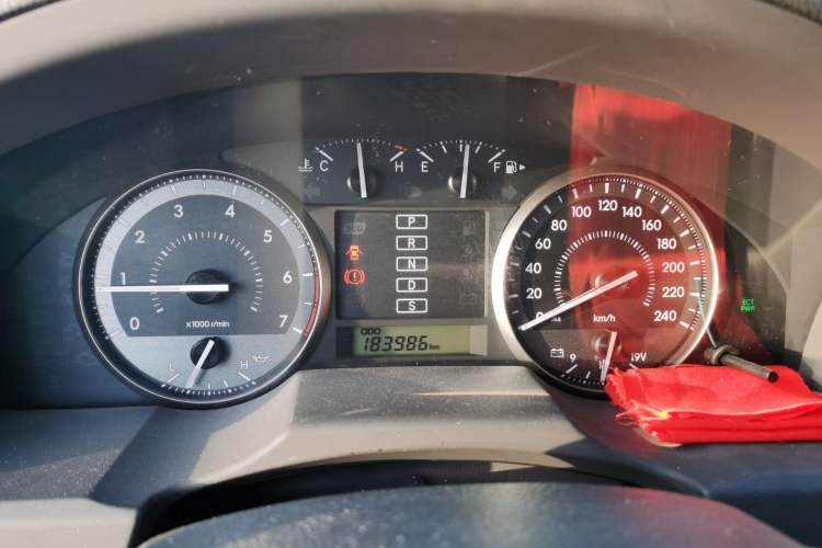 Used Toyota Land Cruiser 2012 4.0L Automatic VX
