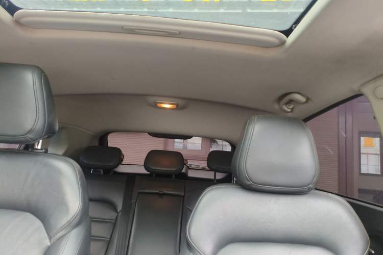 Used MG GS 2015 1.5TGI TST Luxury Edition Headliner