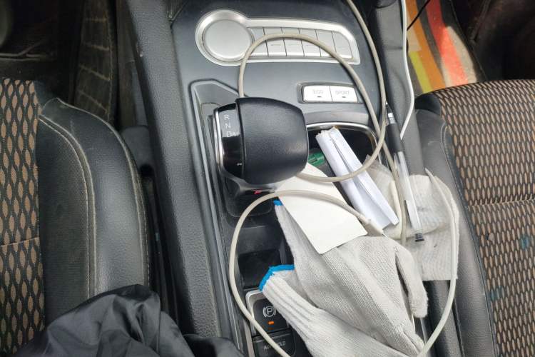 Used Foton General F9 2022 2.0T Diesel Automatic 2WD Enjoyment Version with Long Bed 4F20TC Gear Lever