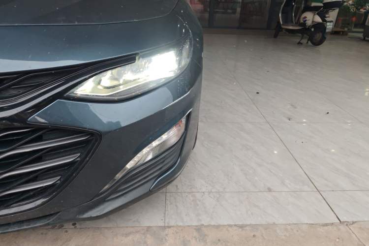 Used Chevrolet Malibu XL 2019 Redline 550T Automatic Sport Edition Left Front Headlight