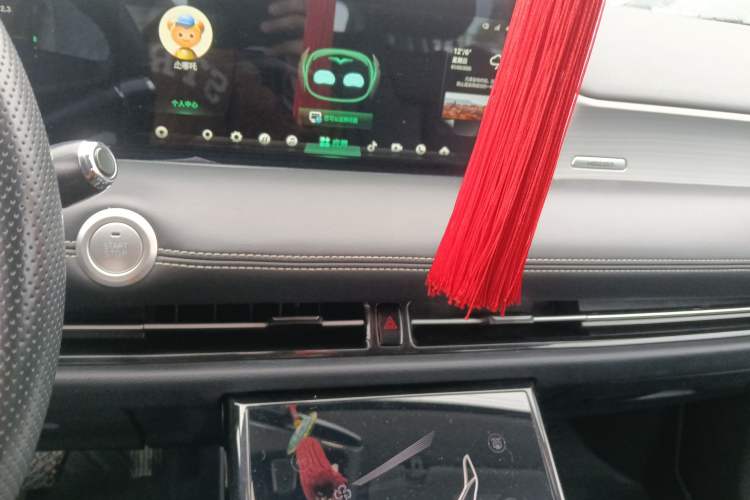 Used NETA U 2023 NETA U-Ⅱ Challenge Edition 400 U Show – Lithium Iron Phosphate