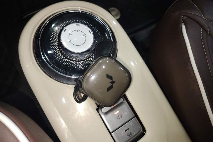 Used Wuling Bingo 2023 410 km Lingxi Deluxe Edition
