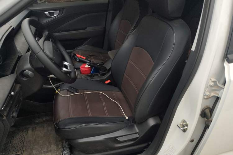 Used Wuling Alvez 2026 1.5L Manual Freedom Model