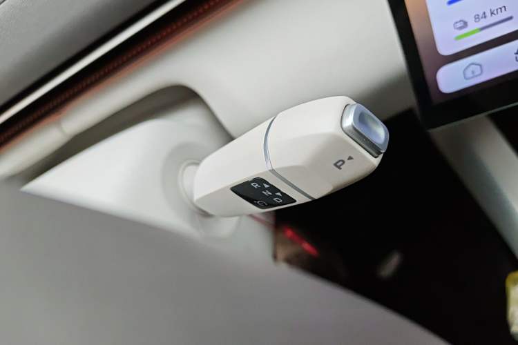 Used Deepal L07 2024 230Max Range-Extended Version Gear Lever