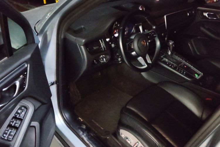 Used Porsche Macan 2021 Macan 2.0T