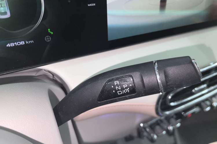 Used ORA Ballet Cat 2022 401 km Alice Edition
