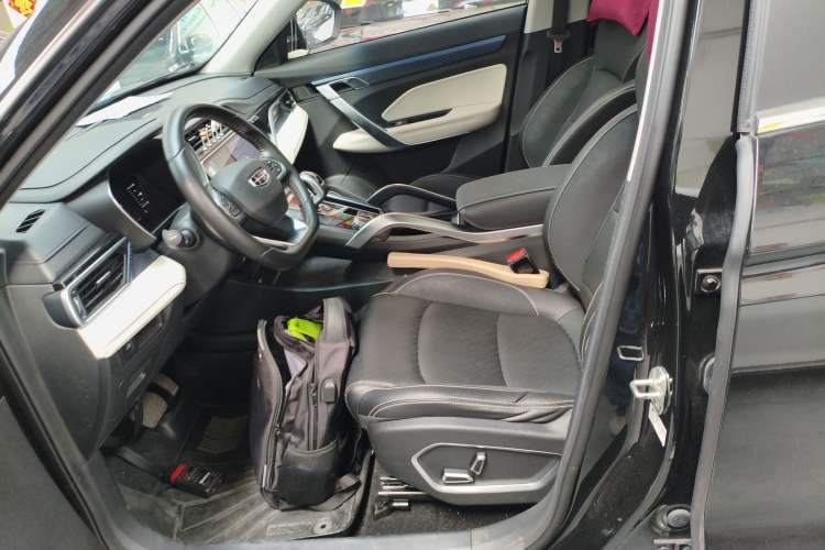 Used Geely Auto Emgrand X7 Sport 2022 Boyue X 1.8TD DCT Smart Model Left Front Seat