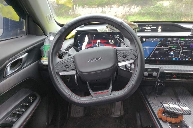 Used CHANGAN OSHAN Z6 2022 Blue Whale 1.5T DCT Smart Navigation Model Steering Wheel