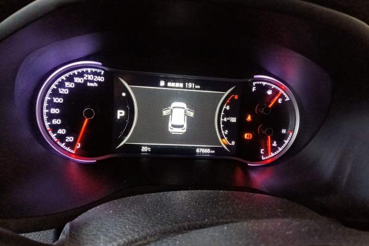 Used Kia Sportage R 2018 2.0L Automatic Smart Luxury Version China V Standard
