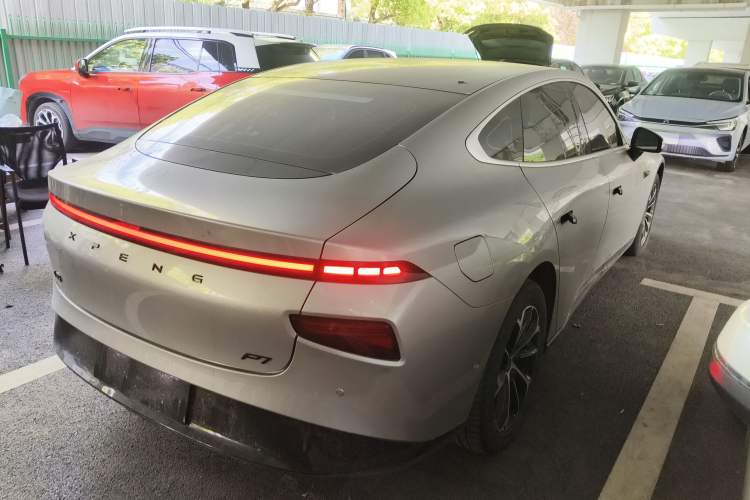 Used XPeng P7 2022 480E