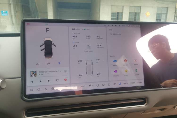 Used Li Auto i6 2025 Model Two-Wheel-Drive Standard Type Instrument Cluster