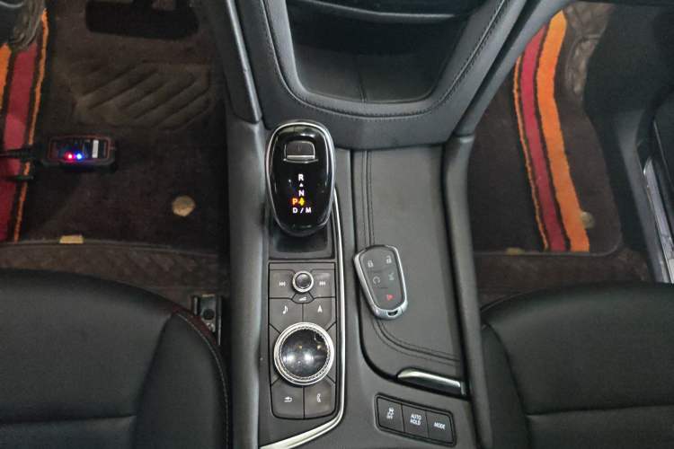 Used Cadillac XT5 2020 28T Luxury Version