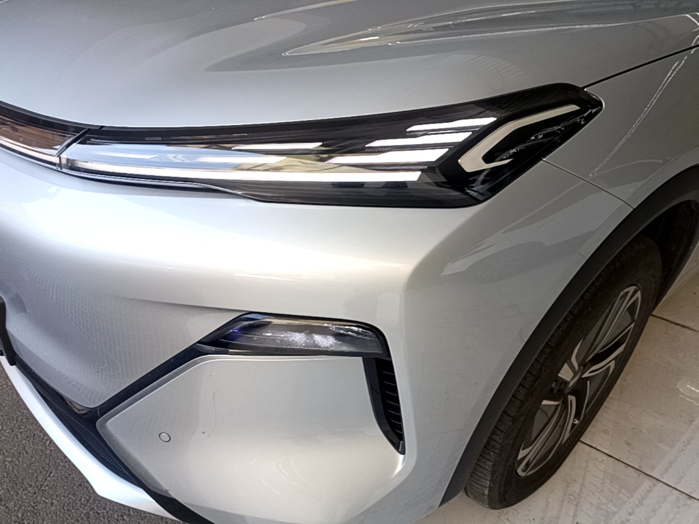 Geely Galaxy Xingjian 7 EM-i 2025 120km Exploration+ Version — снимка 8
