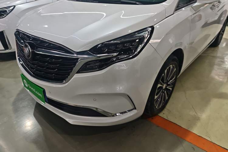 Used Buick GL8 2020 ES Land Cruiser 653T Luxury Model
