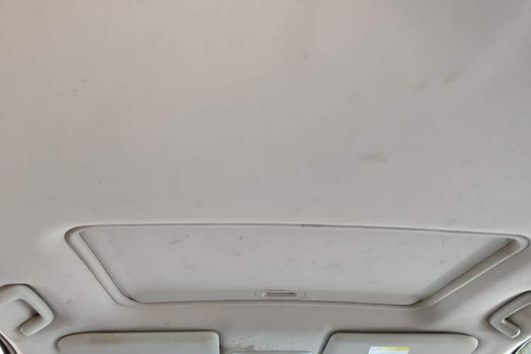 Used Mitsubishi Outlander 2016 2.4L 4x4 Luxury Edition 7-Seater