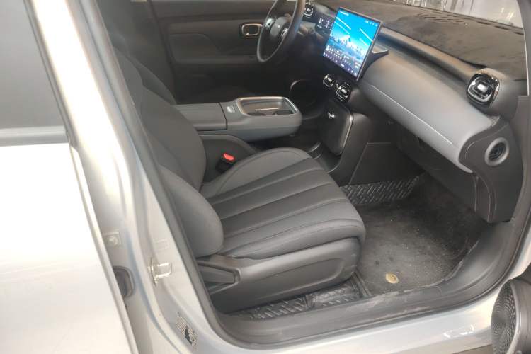 Used AION UT 2025 330 Star Edition Right Front Seat