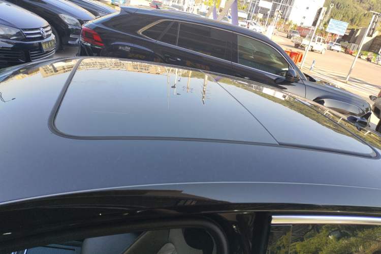 Used Volkswagen Magotan 2023 2 Million Units Limited Edition 330TSI DSG Leading Version Roof