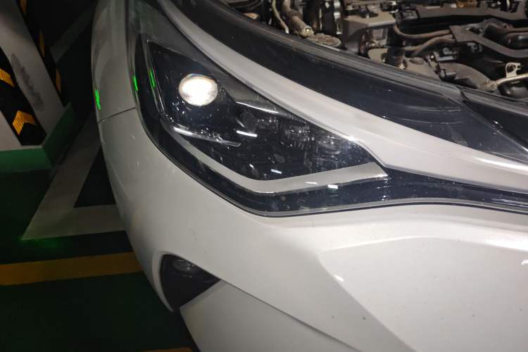 Used Toyota C-HR 2021 2.0L Luxury Edition