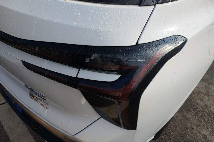 Used Hongqi HS3 2023 1.5T Two-Wheel Drive Shanwei Edition