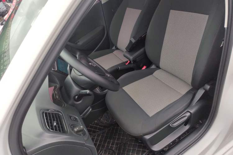 Used Volkswagen Polo 2016 1.4L Automatic Trendy Model