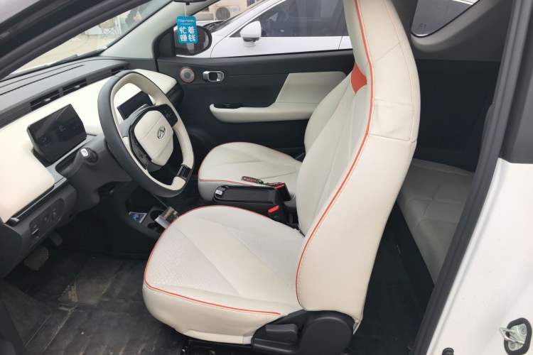 Used Chery Little Ant 2024 Youth Edition 321km Only Love Version 29.23 kWh Left Front Seat