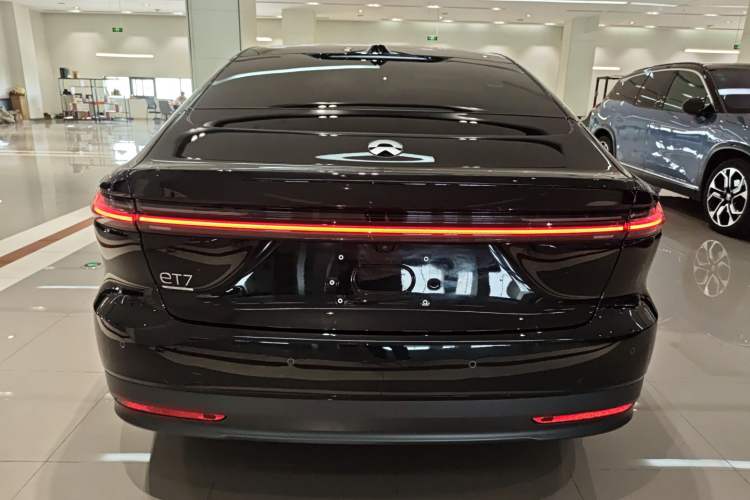 Used Nio ET7 2024 75 kWh Executive Signature Edition Rear