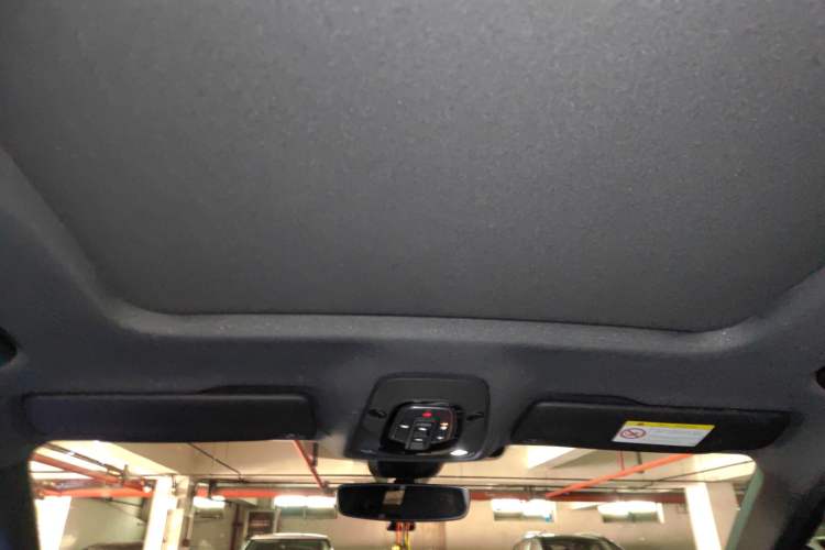 Used Audi Q5L Sportback 2021 40 TFSI Luxury Edition Headliner