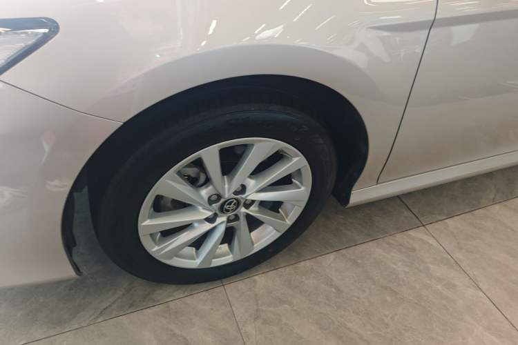 Used Toyota Camry 2023 2.0GVP Premier Edition Left Front Wheel Hub