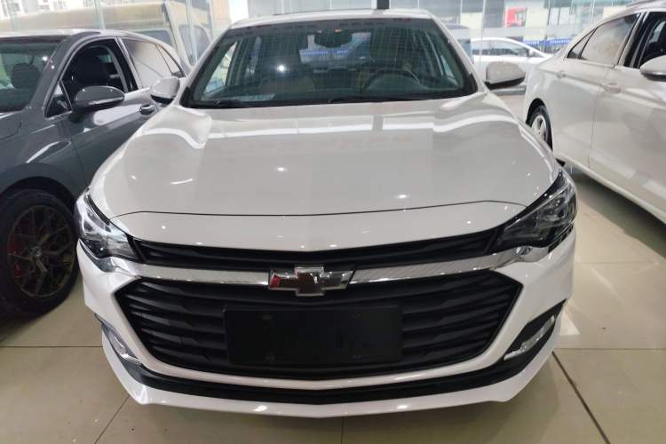 Used Chevrolet Monza 2020 320 Automatic Enjoyment Edition Front