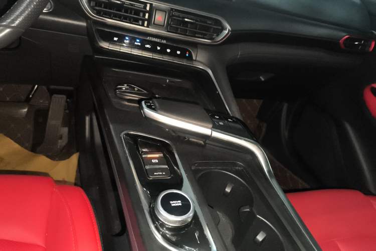 Used Changan UNI-T 2020 1.5T Prestige Version