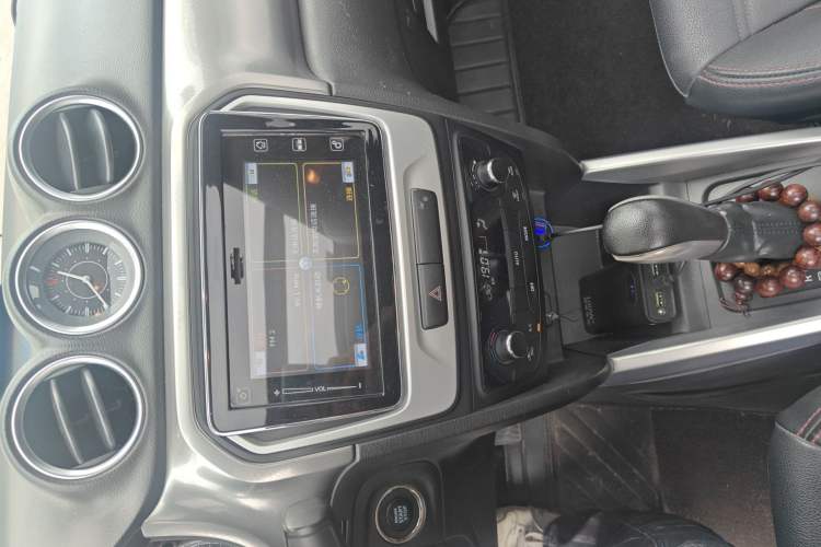 Used Suzuki Vitara 2016 1.4T Automatic Two-Wheel Drive Luxury Version
